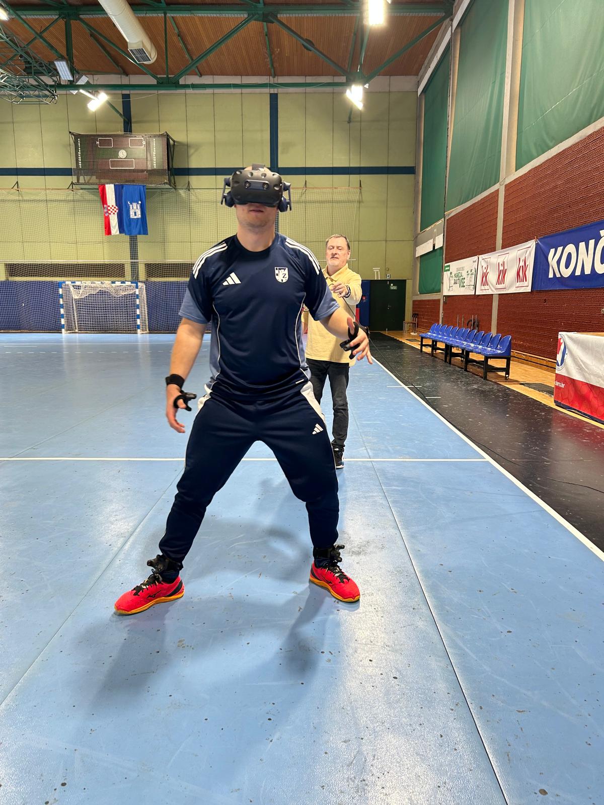 Trener golmana RK Zagreb, Arian Jović, testira naš VR Goalkeeper sustav